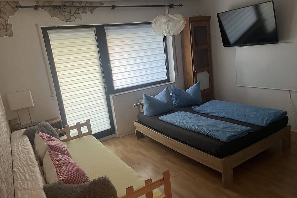 Ganze Wohnung, Ferienwohnung  mit überdachter Terrasse und schönem Ausblick! in Gernsbach, Nordschwarzwald