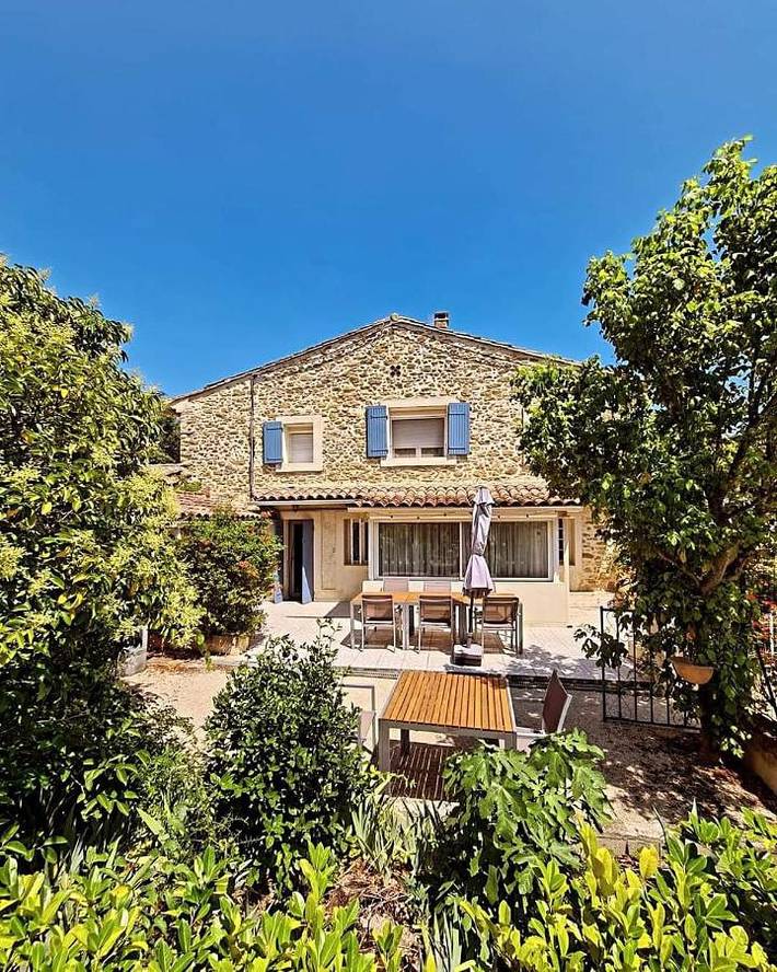 Location de vacances pour 5 personnes, avec jardin ainsi que piscine et vue à Vacqueyras - 3