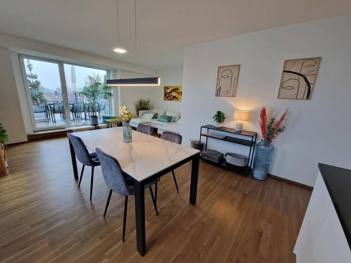Entire apartment, Three-Bedroom Apartment in Munich Allach, Munich