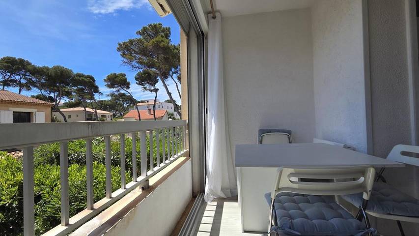 Gîte pour 3 personnes, avec vue dans Calanque de Cap Rousset - 2