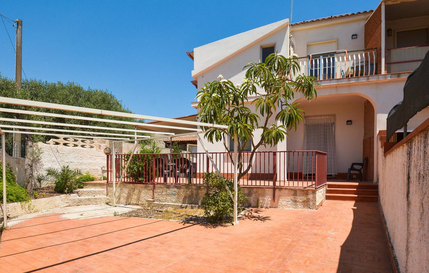 Gemütliches Apartment mit Parkplatz und Terrasse, 2 km zum Strand in San Lorenzo, Noto und Umgebung