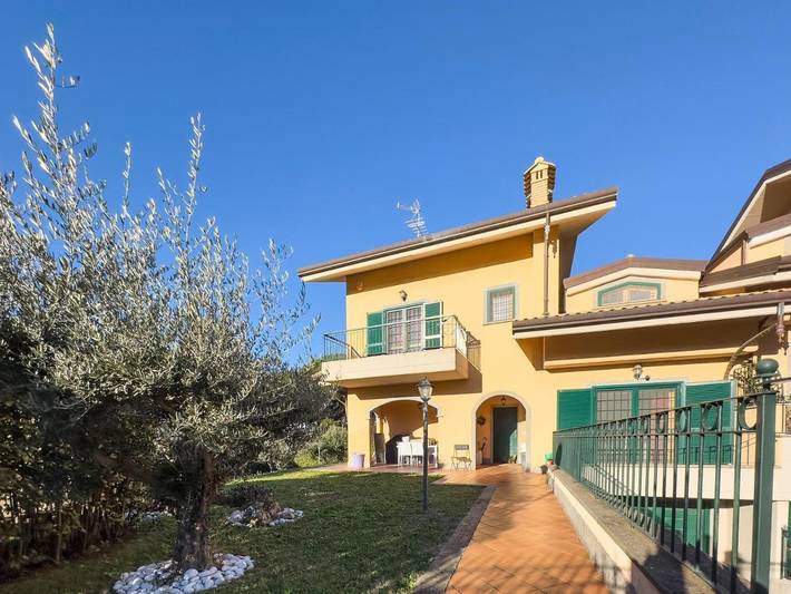 B&b per 2 persone, con Idromassaggio e Panorama a Grottaferrata