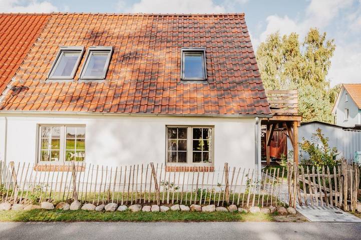Ferienhaus für 4 Personen, mit Balkon und Terrasse sowie Seeblick und Ausblick in Altwarp - 3
