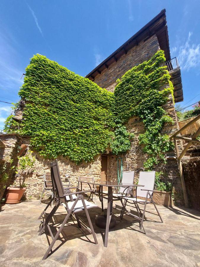 Casa de vacaciones para 8 personas, con jardín además de piscina y vistas - 1
