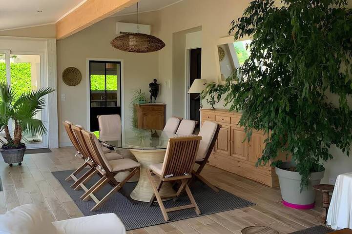 Location de vacances pour 14 personnes à Gardonne