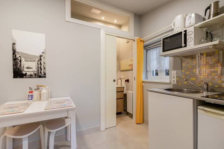 Maison de vacances « Estudio Minimalista En Galizano » avec terrasse, jardin privé et Wi-Fi in Galizano, Ribamontán al Mar