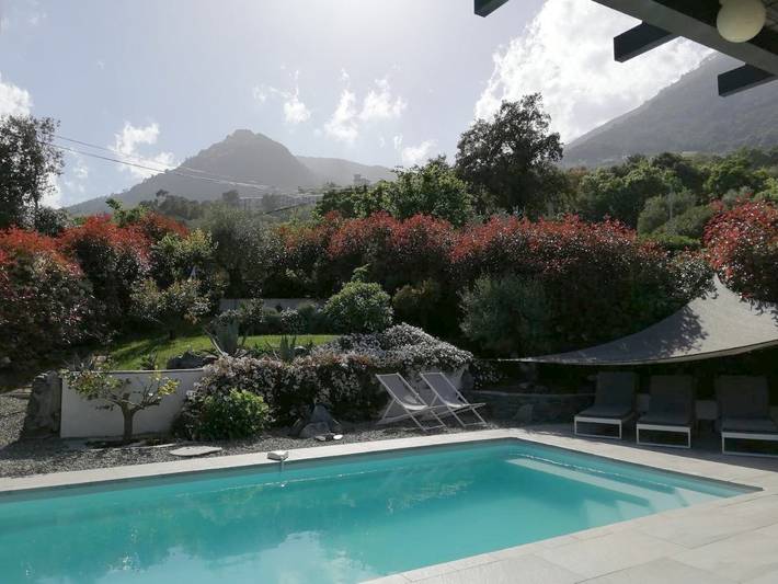 Chambre d’hôte pour 2 personnes, avec vue et jardin ainsi que piscine et sauna dans Haute-Corse - 4