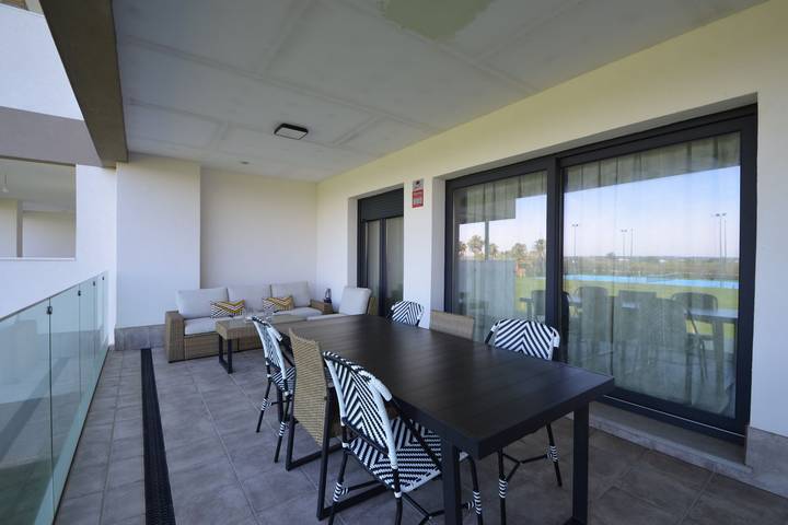 Apartamento para 5 personas, con Terraza además de Jardín y Piscina en Isla Canela