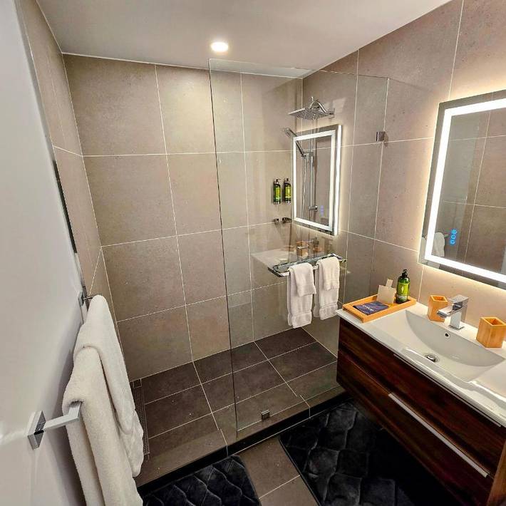 Chambre d’hôte pour 2 personnes, avec jardin à Niagara-on-the-Lake - 2