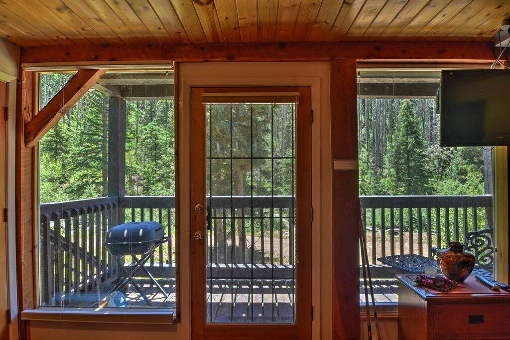 Ganze Wohnung, Gemütliches Streamside Studio 1 Mi vom Taos Ski Resort! in Taos Ski Valley, Taos County