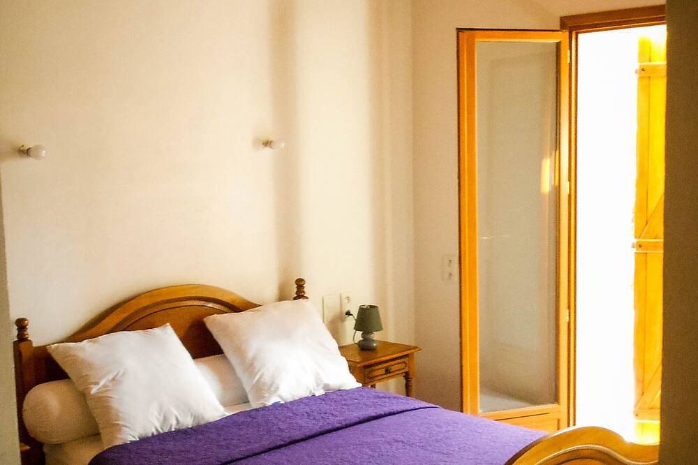 Maison en pierres climatisée à Bonifacio au coeur d'oliviers centenaires in Bonifacio, Arrondissement de Sartène