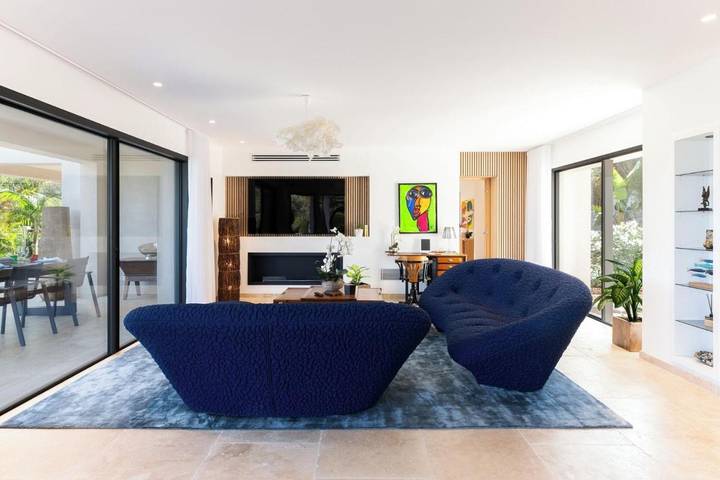 Villa pour 8 personnes, avec vue ainsi que jardin et piscine, animaux acceptés à Saint-Tropez - 4