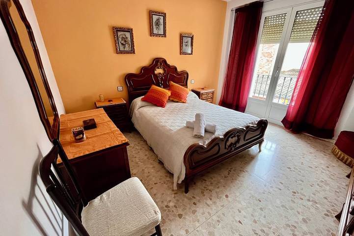 Casa Vista Hermosa next to Natural Park - Sleeps 8 - Centro Andalucía in Rute, Sierras Subbéticas