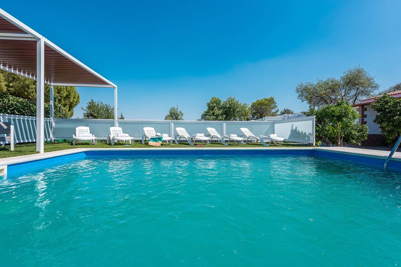 Ferienhaus 'Casa Rural Adalid' mit Pool, Garten, Terrasse und Wlan in Marchena, Sevilla Provinz