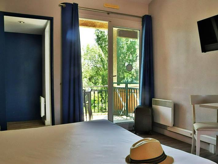 Camping pour 2 personnes, avec sauna ainsi que balcon/terrasse et bassin pour enfant en Camargue - 2