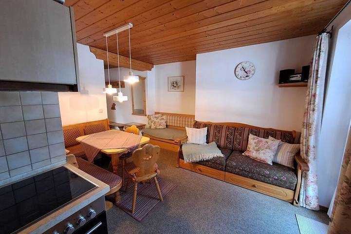 Ferienhaus für 2 Personen, mit Balkon - 1