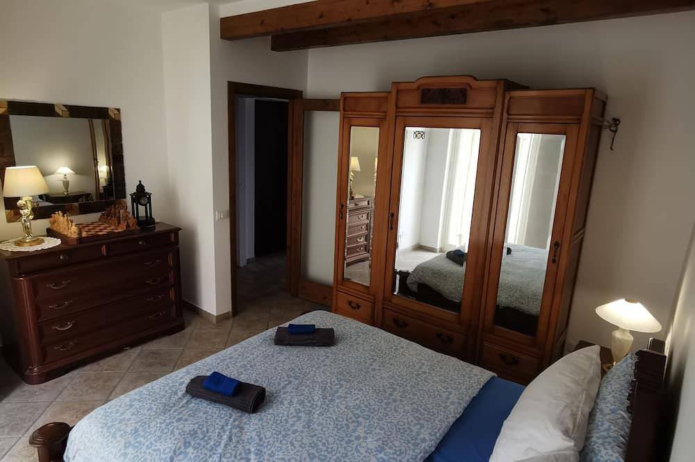 Entire apartment, “Casa Marianna” - Elegant Loft in Sicilian Style in Porto Empedocle, Agrigento Province