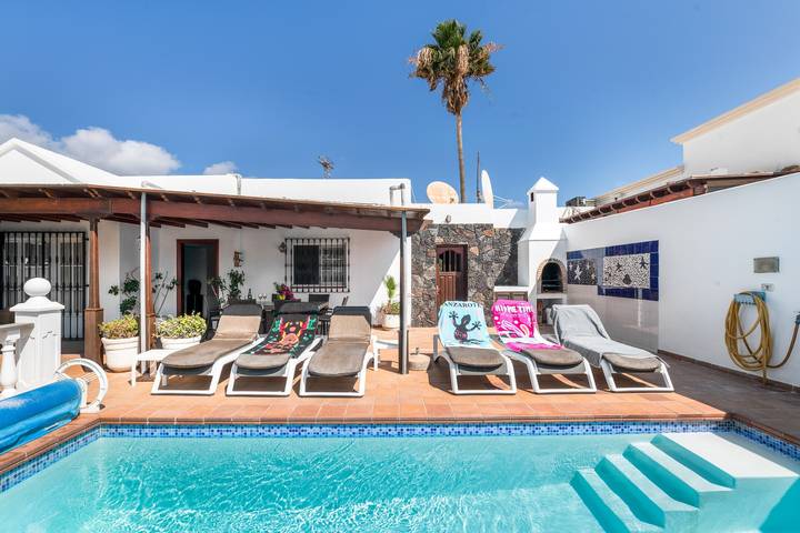 Casa rural para 7 personas, con jardín en Tías - 2