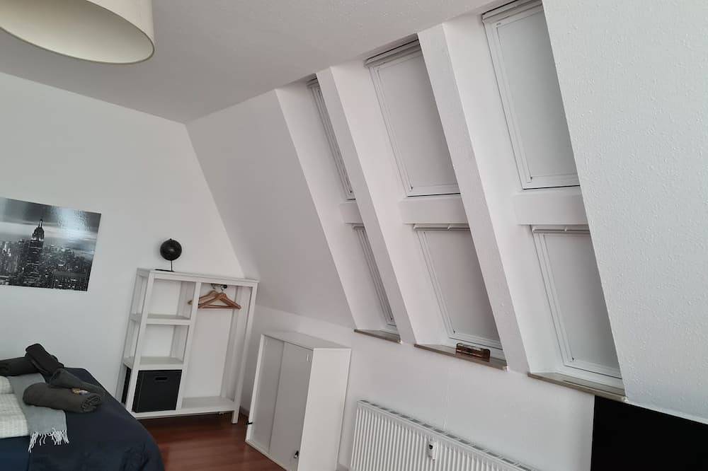 Ganze Wohnung, Lichtdurchflutetes Apartment im Herzen der City in Bielefeld, Nordrhein-Westfalen