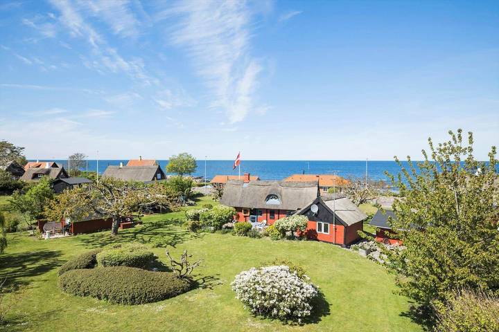 Feriehus for 4 personer, med terrasse i Svaneke