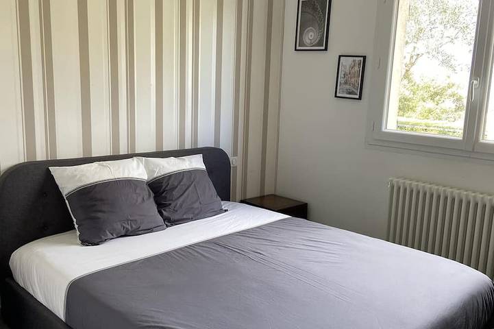 Location de vacances pour 6 personnes, avec jardin à Tanneron - 2