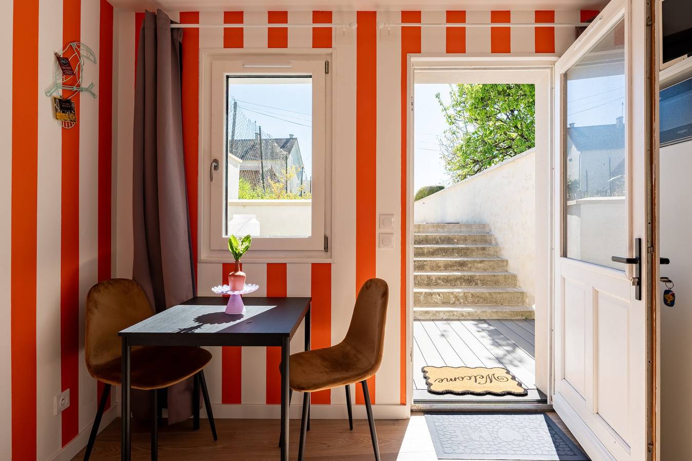 Appartement entier, Les Confettis - Studio coloré au coeur de Bellême in Bellême, Parc naturel régional du Perche
