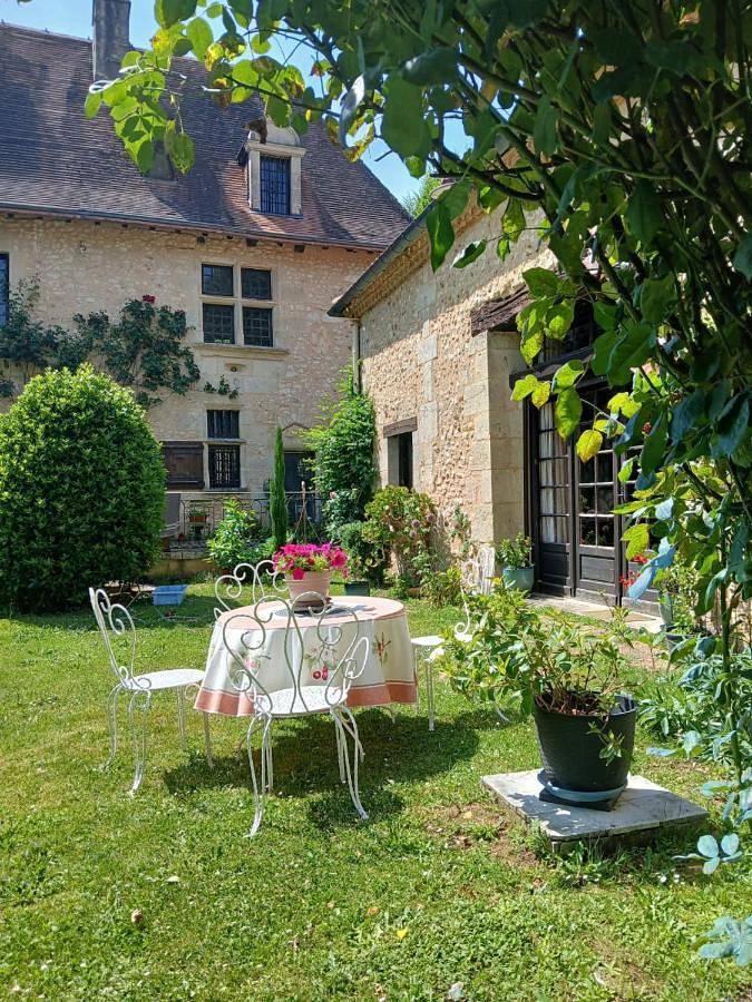 Location de vacances pour 5 personnes, avec vue et jardin à Champcevinel - 3