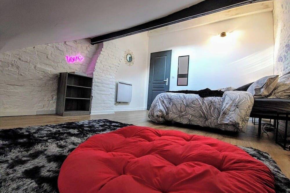 Appartement entier, Oasis : appartement 2 chambres en duplex in Roubaix, Région de Lille
