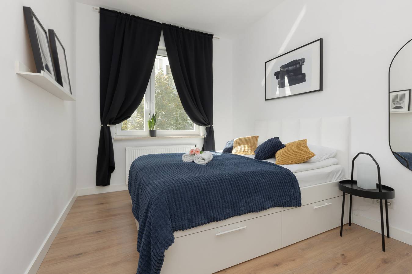 Ganze Wohnung, Ferienwohnung für 2 Personen mit Balkon/Terrasse in Warschau, Masowien