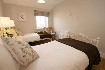 Glamping for 4 People in Northumberland Coast, North East England, Photo 2