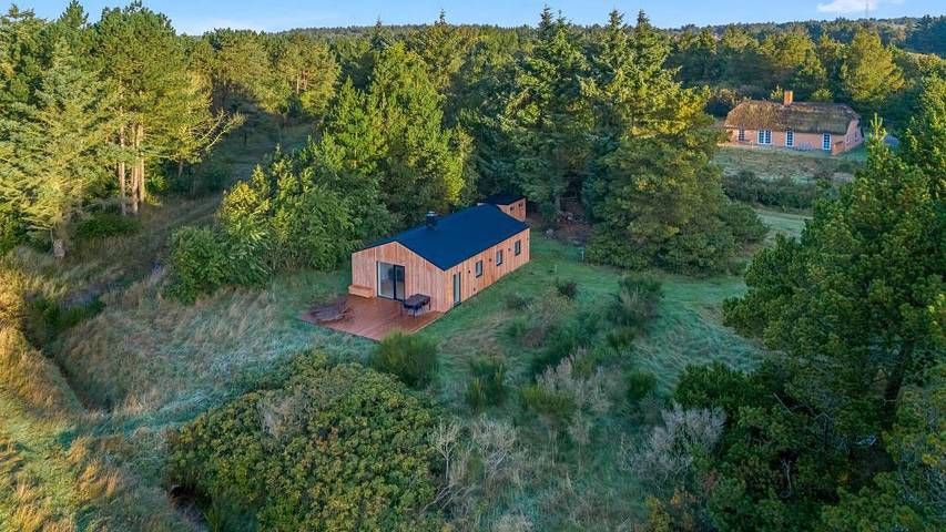 Kürzlich renoviertes Ferienhaus in Fjand mit Sauna und großem Grundstück inmitten der Natur in Fjand, Nissum Fjord
