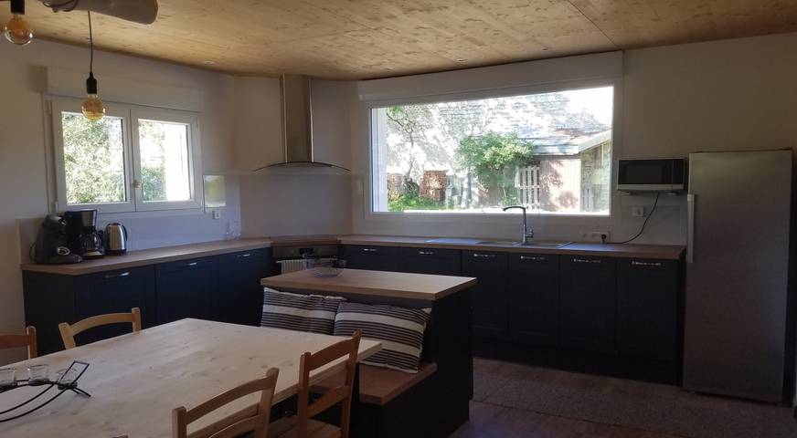 Gîte pour 15 personnes, avec jacuzzi ainsi que balcon et jardin en Bourgogne-Franche-Comté - 3