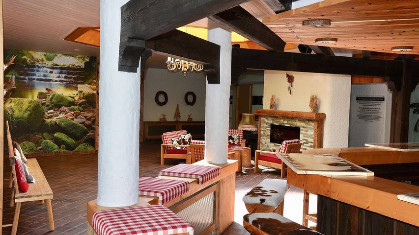 Ferienwohnung für 4 Personen, mit Balkon und Pool sowie Sauna in Baiersbronn - 4