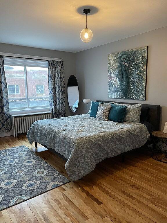 Ganze Wohnung, Large 2 Bedroom 1 Bath Apartment right on Main Street in Downtown Ellsworth. in Ellsworth, Hancock County