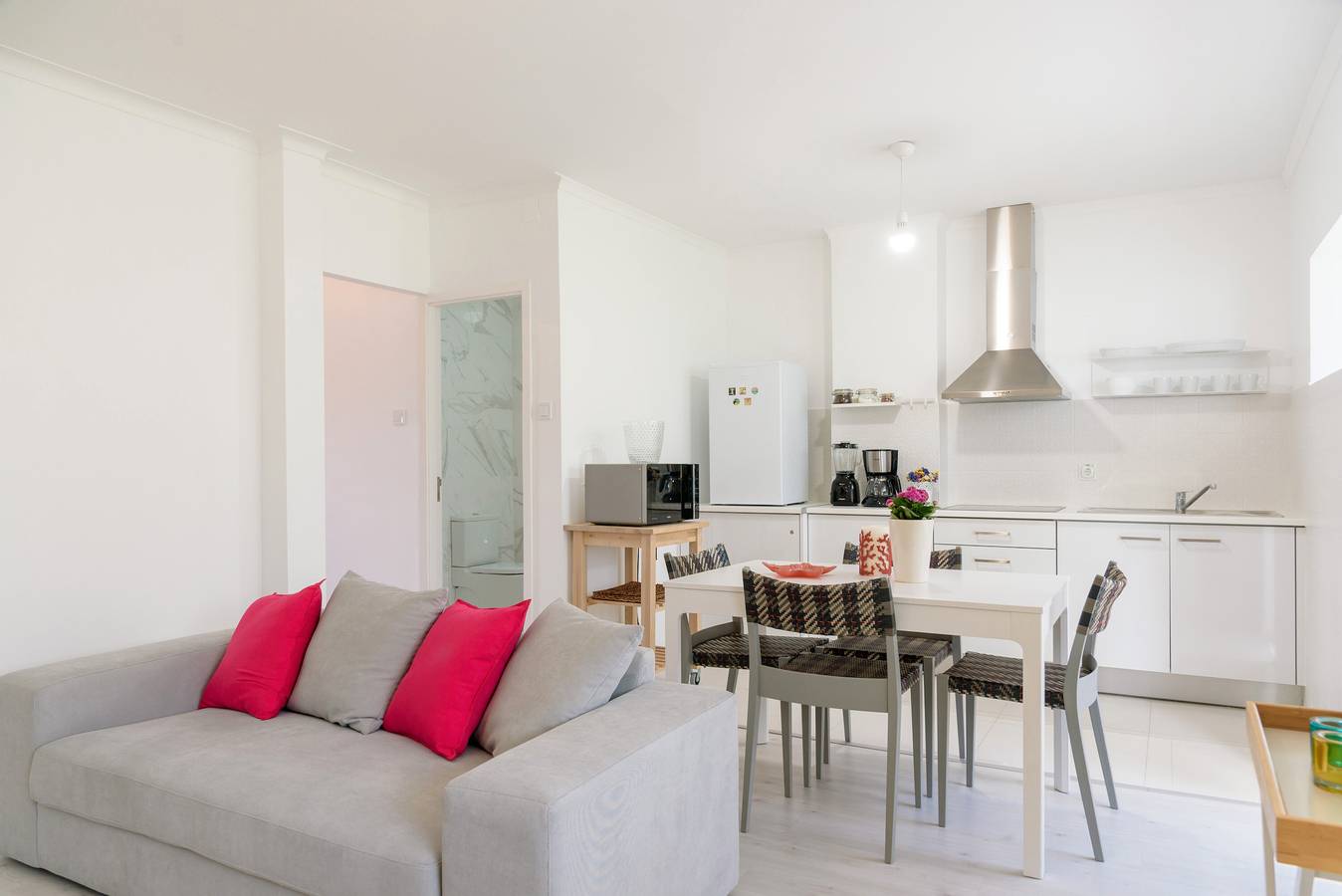 Entire apartment, Vegan Topfloor - Douro Ribeira in Santa Marinha e São Pedro da Afurada, Porto District