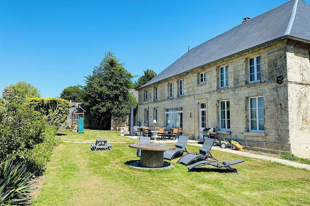 Location De Vacances pour 16 Personnes dans Montbavin, Aisne