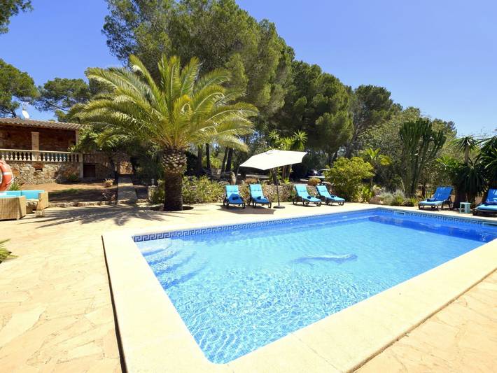 Finca mit Pool für 7 Personen, mit Garten und Pool sowie Ausblick und Terrasse, mit Haustier in Felanitx