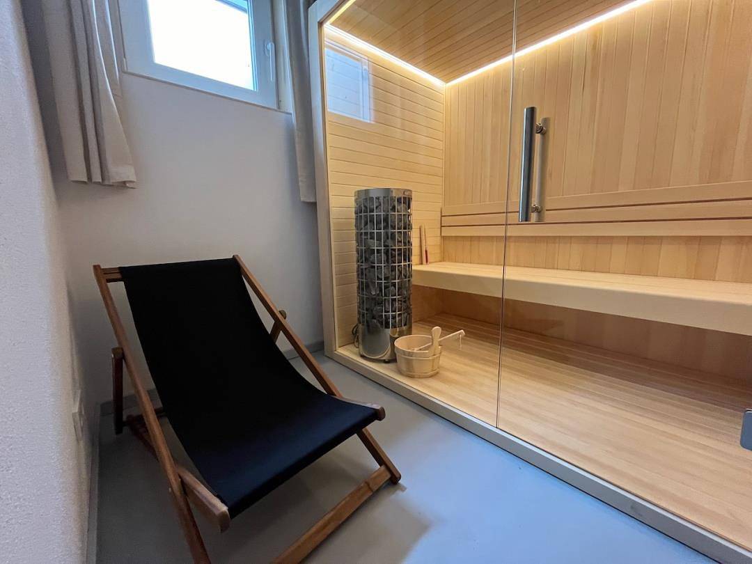 Ganze Wohnung, Bergufer Doppelzimmer – bis zu 2 Personen mit Sauna in Oberammergau in Oberammergau, Bayerische Alpen