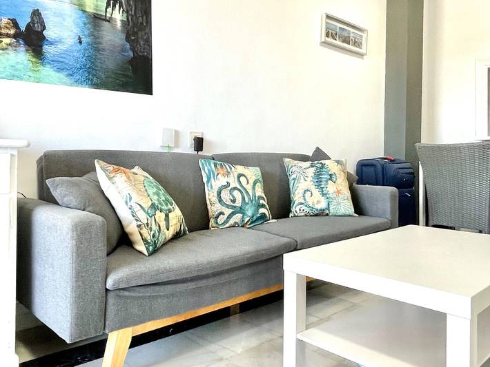 Ferienwohnung für 4 Personen, mit Balkon/Terrasse und Terrasse sowie Garten und Pool in Roquetas de Mar - 2