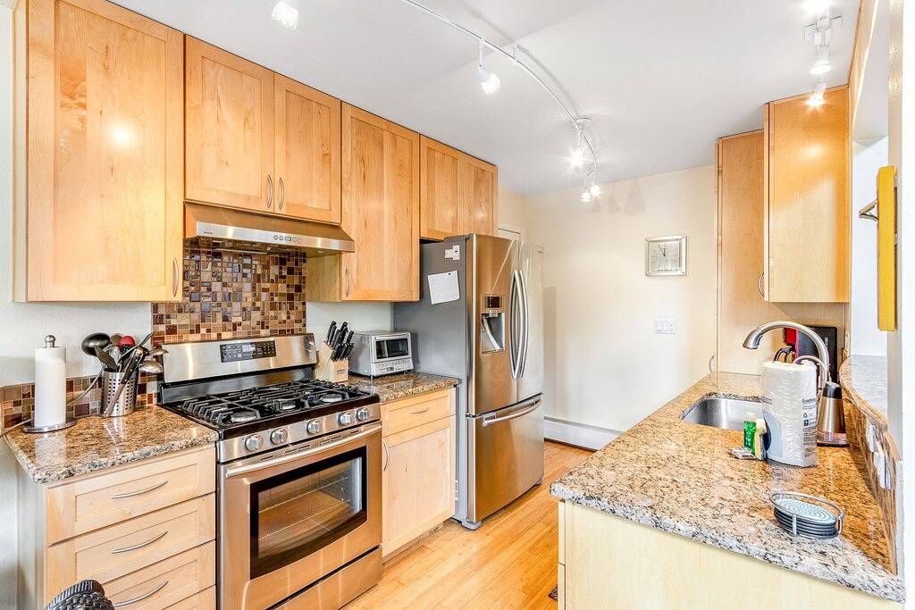 Mountain House + Loft w/Free Wifi, Enclosed Patio, Gas Grill, Cable in Silverthorne, Arapaho and Roosevelt National Forests