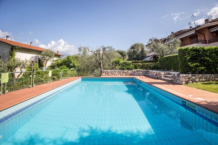 Appartamento intero, Appartamento per vacanze 'Assenza' vicino al Lago di Garda in Brenzone, Prealpi Gardesane