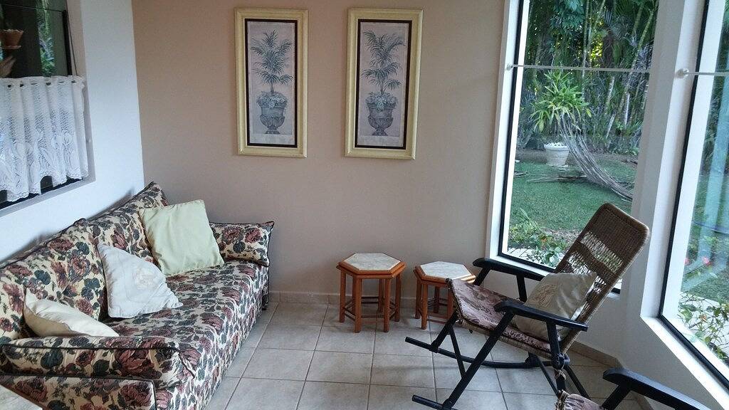 Schönes großes und gemütliches Haus neben dem Strand 4 Schlafzimmer Wohnung geschlossen in Guarujá, Baixada Santista