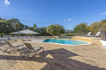 Villa in Santa Eulària des Riu, Ibiza Osten für 4 