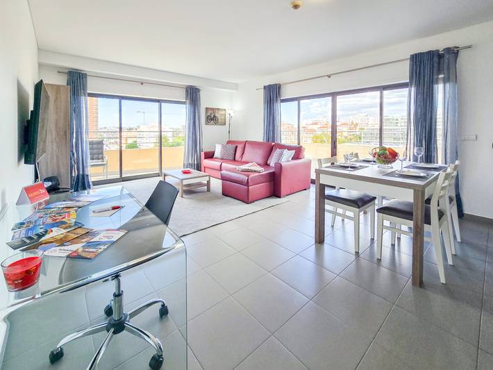 Gîte pour 4 personnes, avec piscine et balcon, adapté aux familles à Portimão - 4