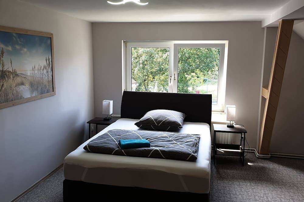 Ganze Wohnung, Big Apartment 150m² in Bad Liebenwerda in Bad Liebenwerda, Naturpark niederlausitzer heidelandschaft (Brandenburg)