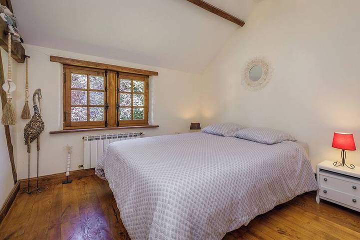 Location de vacances pour 10 personnes, avec jardin et terrasse à Nabirat - 4