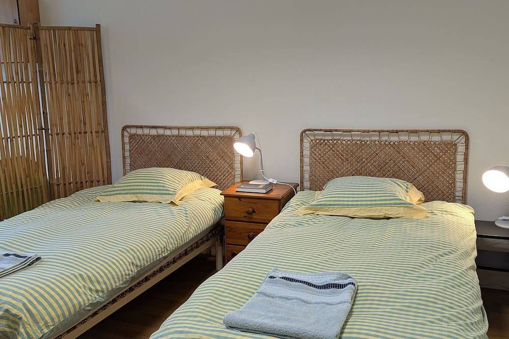 Studio cosy proche d'Orléans avec parking et animaux sur place in Bucy-Saint-Liphard, Vallée de la Loire