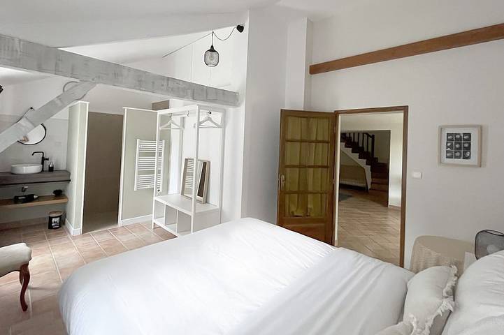 Location de vacances pour 17 personnes, avec jardin et terrasse à Saint-Félix-de-Bourdeilles - 2