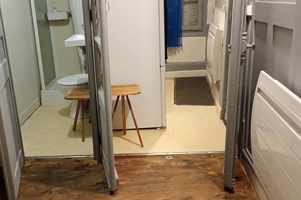 Apartamento entero, Camellia Center Thiers ~ Clermont-Ferrand ~ Lyon\n- Free Parking \n- Self-check-in in Thiers, Región de Thiers