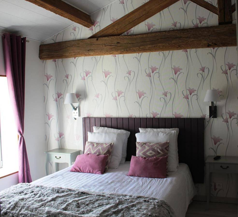 Deluxe King Suite in Vix, Fontenay-le-Comte